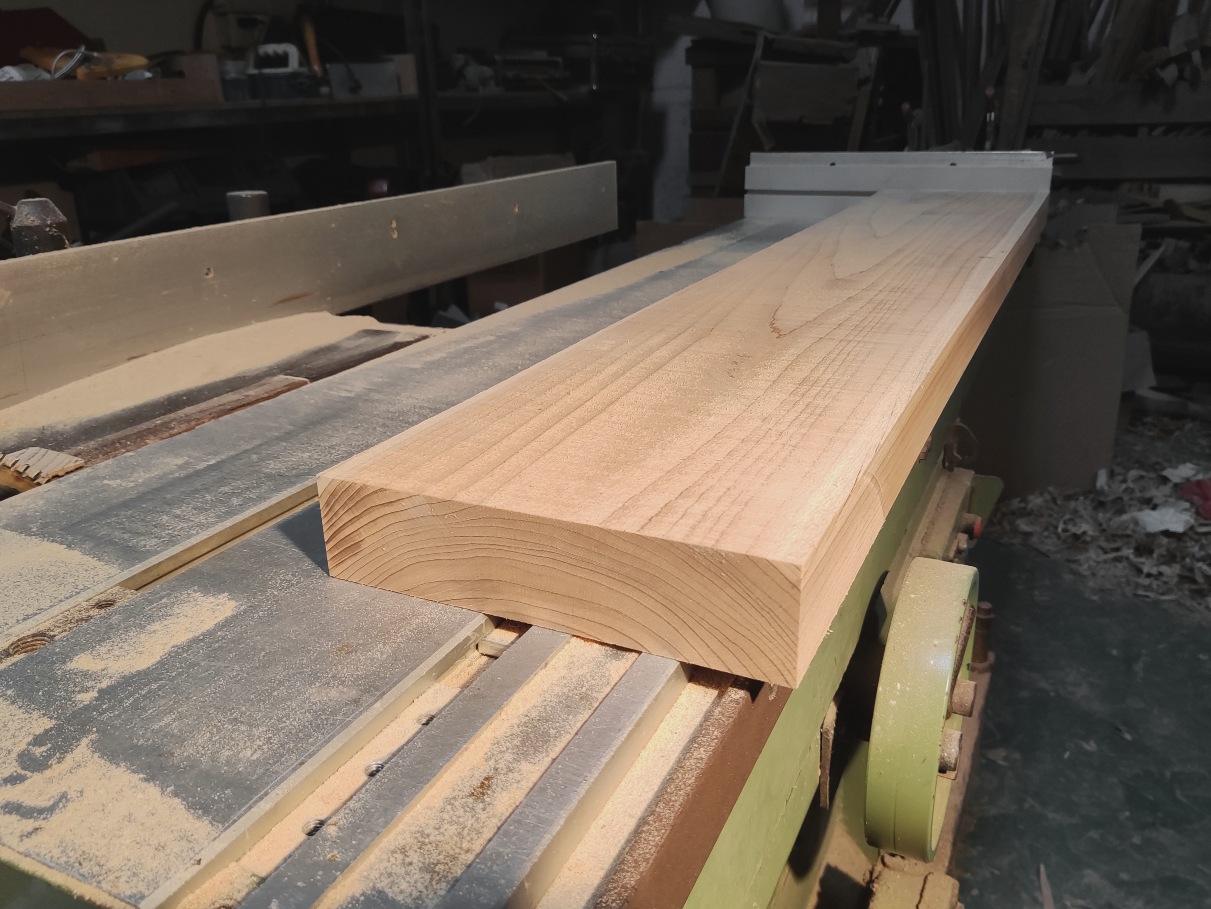 2022-｛臨風蕉葉琴｝ – ｛紫雲古琴斵製技藝坊｝The Guqinuthiery